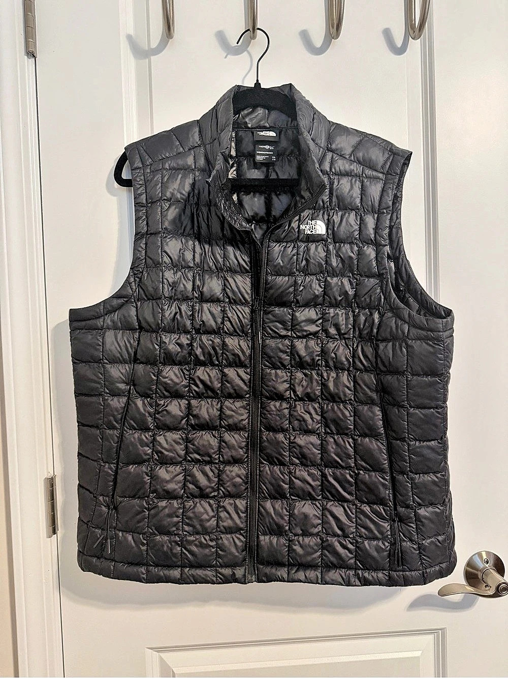 The North Face ThermoBall Eco Quilted Vest in Black Size XXL